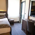 Muenden Hotel *