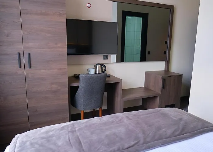 Hotel Muenden *